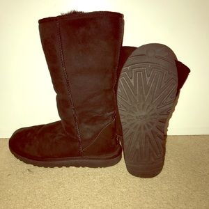 UGGS tall black
